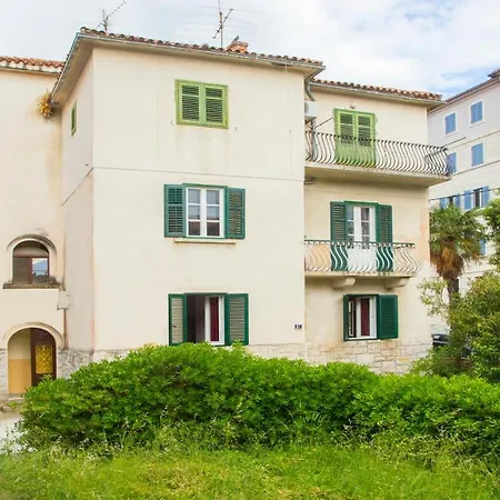 Lucia Casa de hóspedes 3*