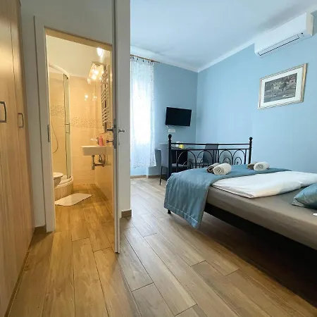 Lucia בית הארחה 3*